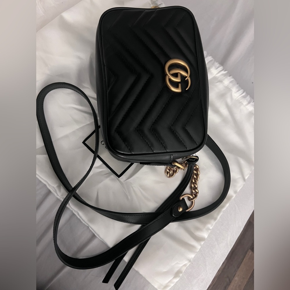 Gucci mini marmont camera bag